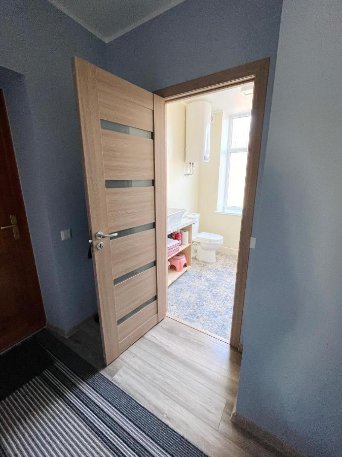 Maria Apartment Roomassaare Kuressaare Esterno foto